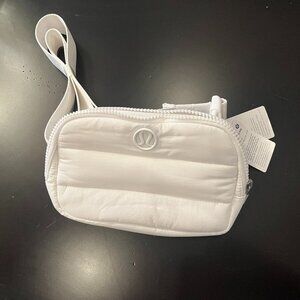 Lululemon Everywhere Belt Bag Wunder Puff